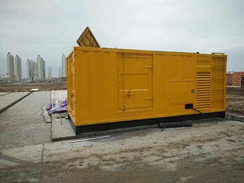 泰州合同中关于乙方责任导致工期延误的赔偿标准应该如何制定？