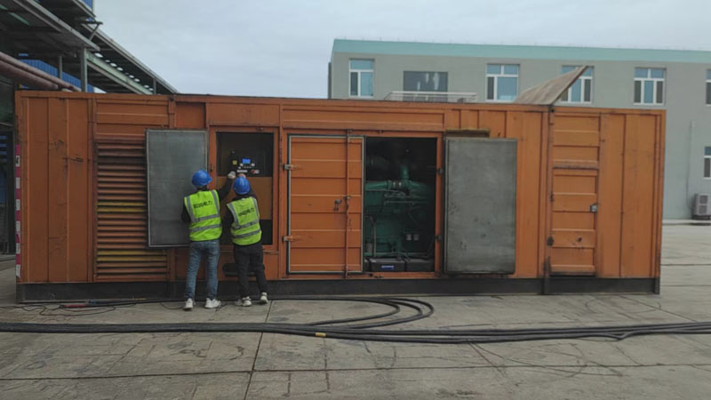 泰州如何检查柴油发电机组的机油油位？